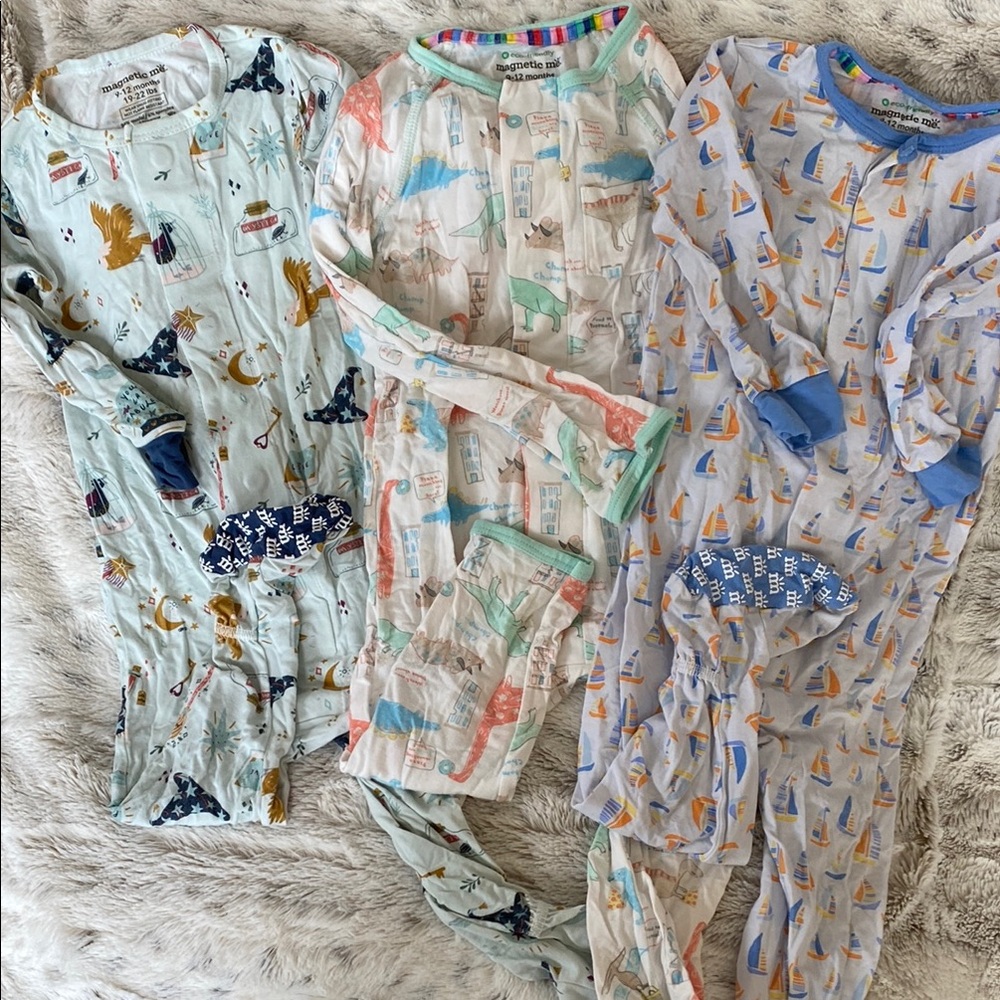 Magnetic Me 9-12 month pajamas (Lot of 3)